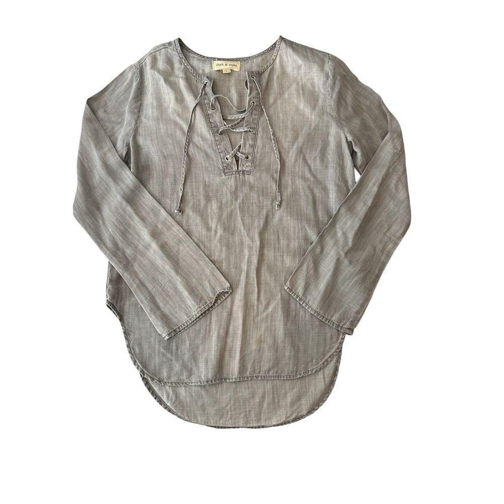 Anthropologie Cloth & Stone Shirt Women Small Top Gray Corpcore Classic Modern